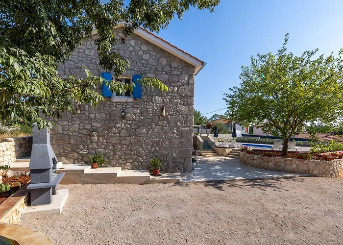 Stone House Livia