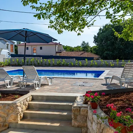 Stone House Livia Villa *