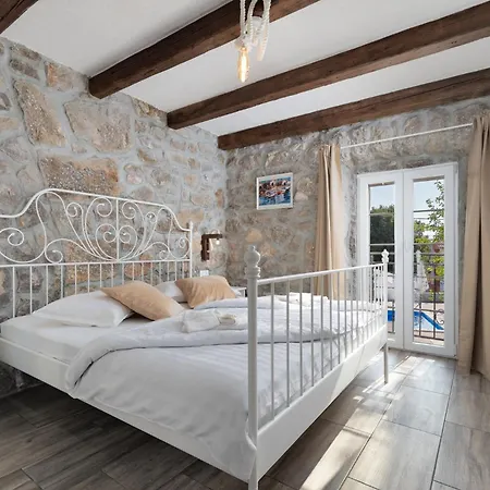 Stone House Livia Malinska