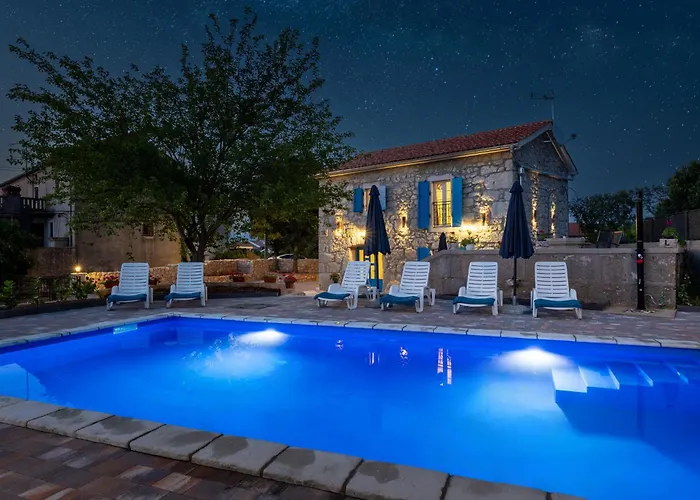 Stone House Livia