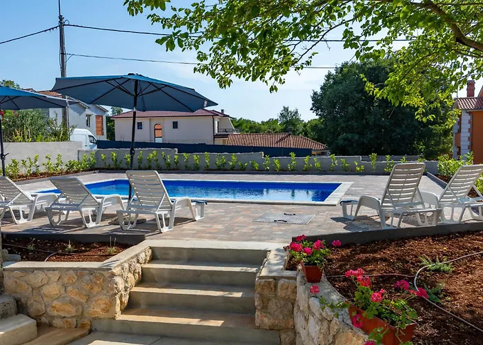 Stone House Livia Villa *